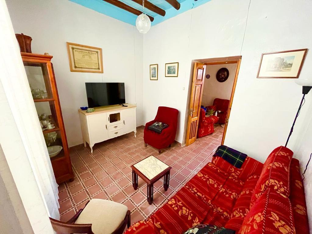 Casa Bejar, Tranquila Casa Con Chimenea, Patios, Junto A La Piscina